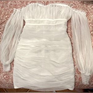 Off the shoulder white dress with sleeves! Size Small